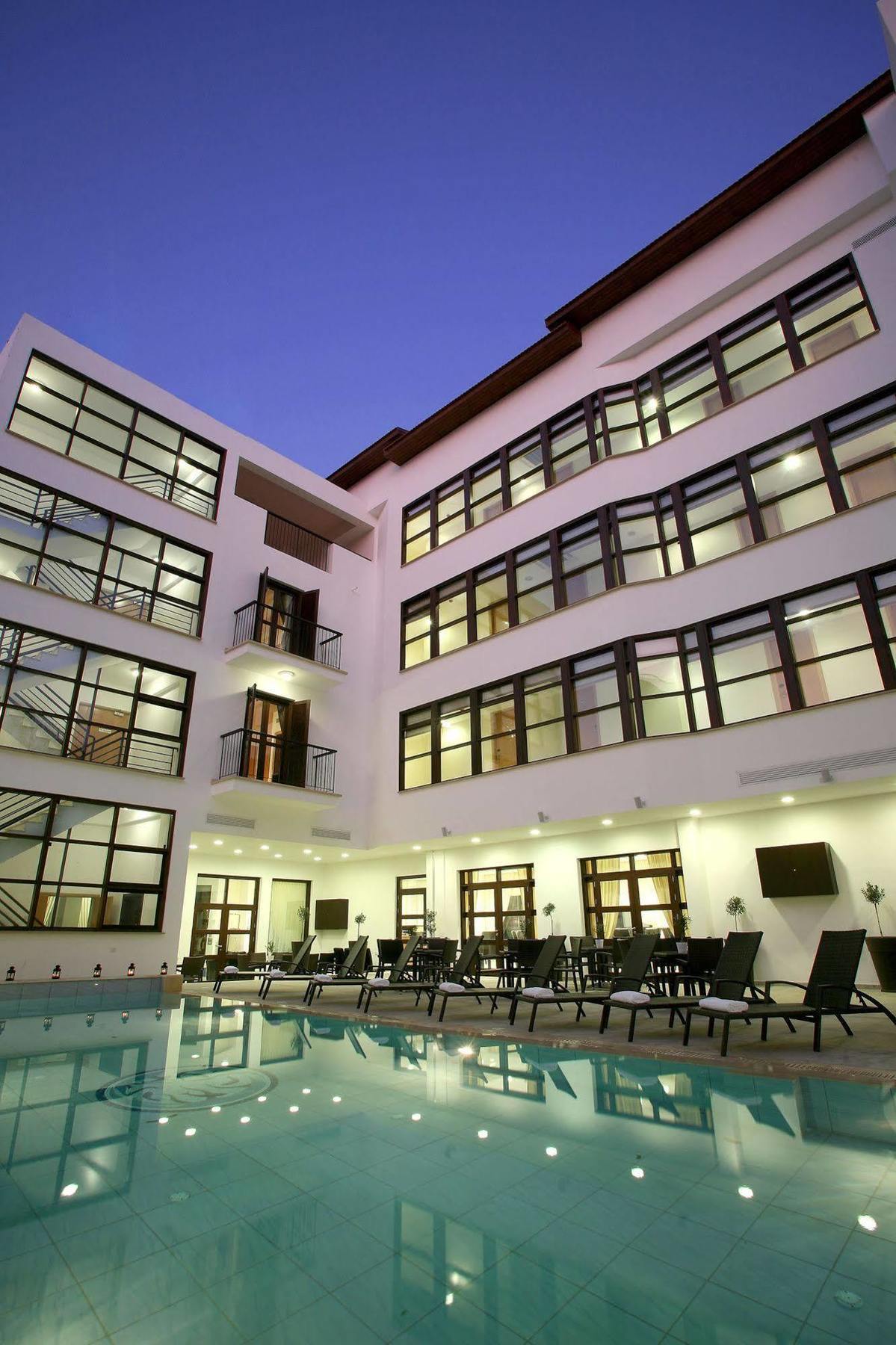 ניקוסיה Royiatiko Hotel מראה חיצוני תמונה